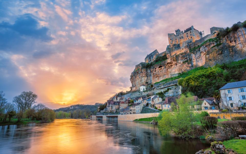 chateau beynac dordogne