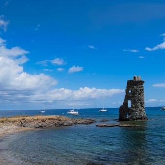 Sentier des douaniers en Corse avec les Chèques-Vacances